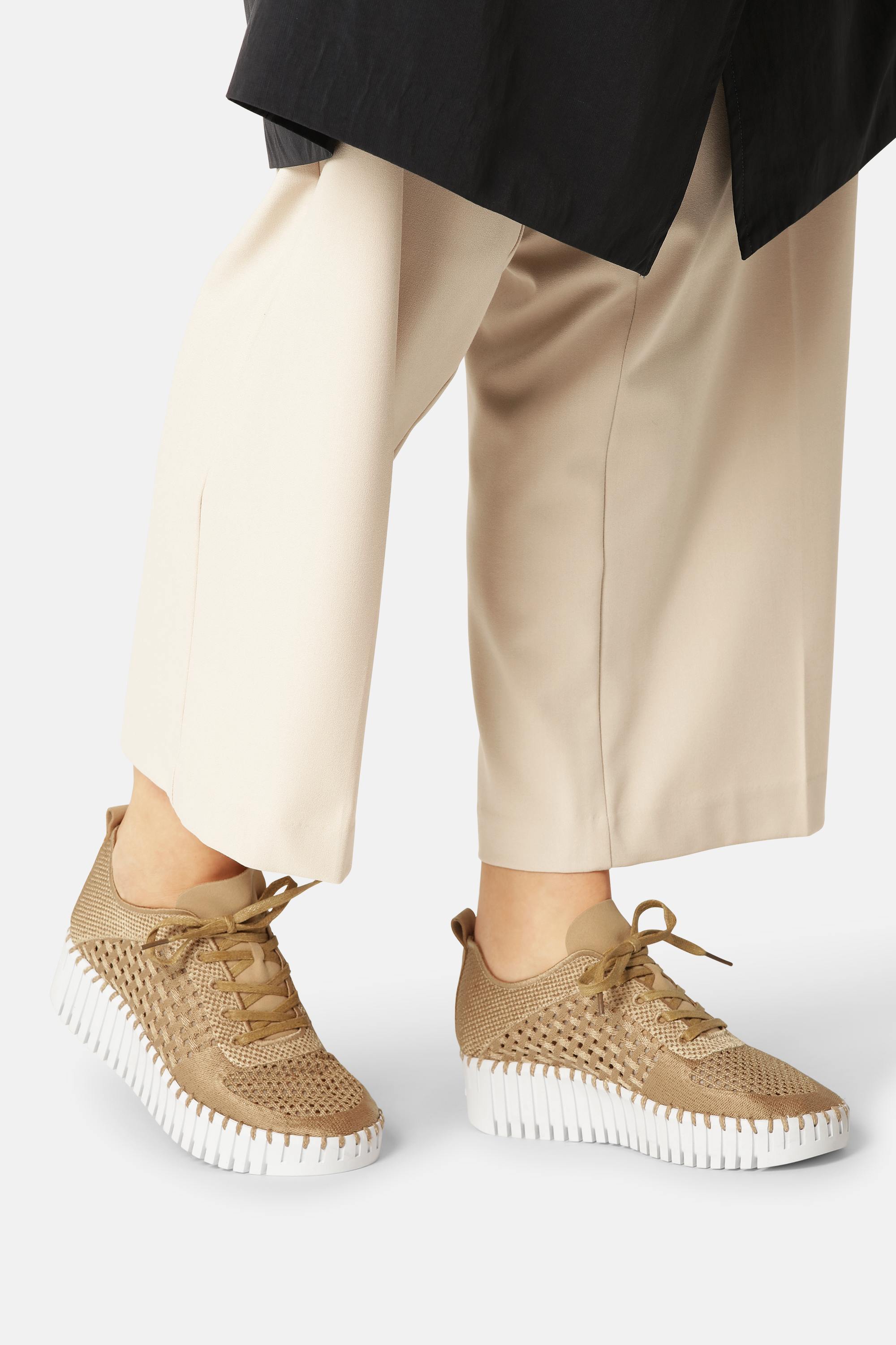 Tulip Slipper Mit Schnürung - Latte White